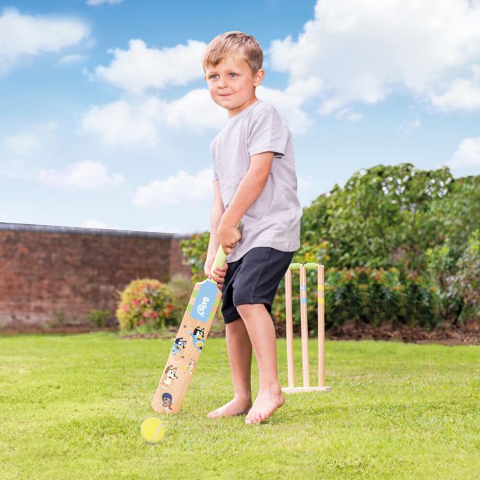 Bluey | Wooden Cricket Set