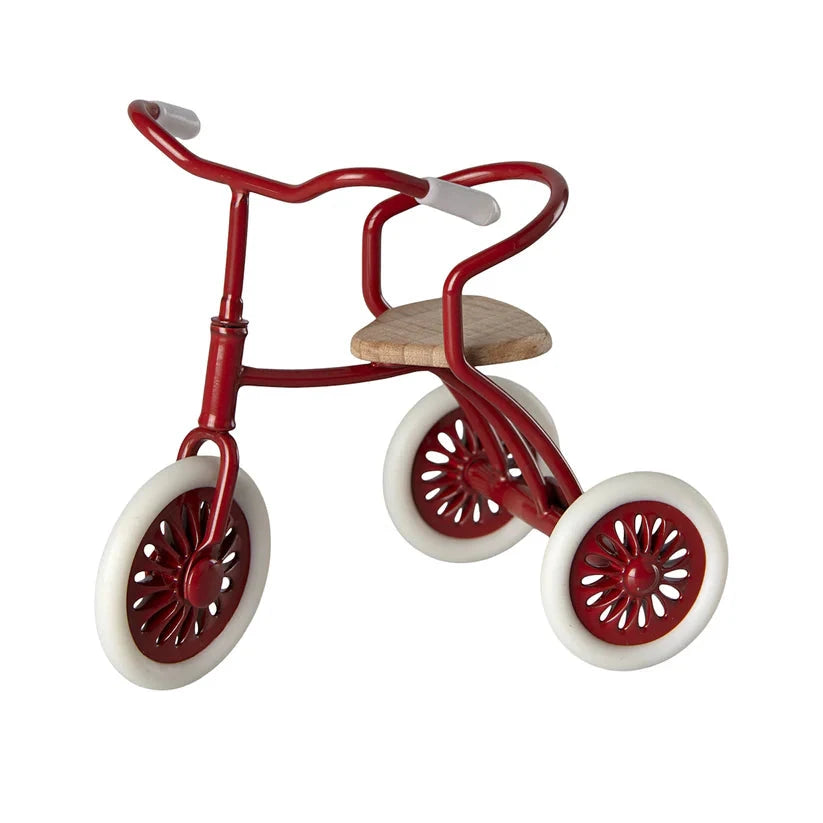 Abri a Tricycle Mouse Red 2024 by Maileg - Friends of K
