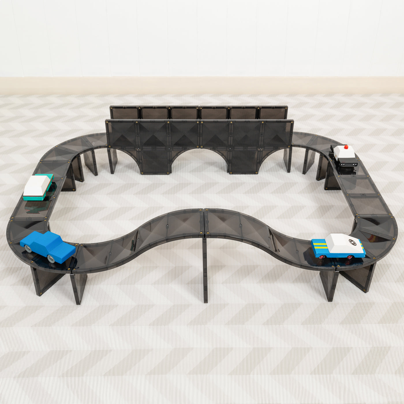 Connetix | Creative Roads Pack 48 pc by Connetix Magnetic Tiles - Friends of K