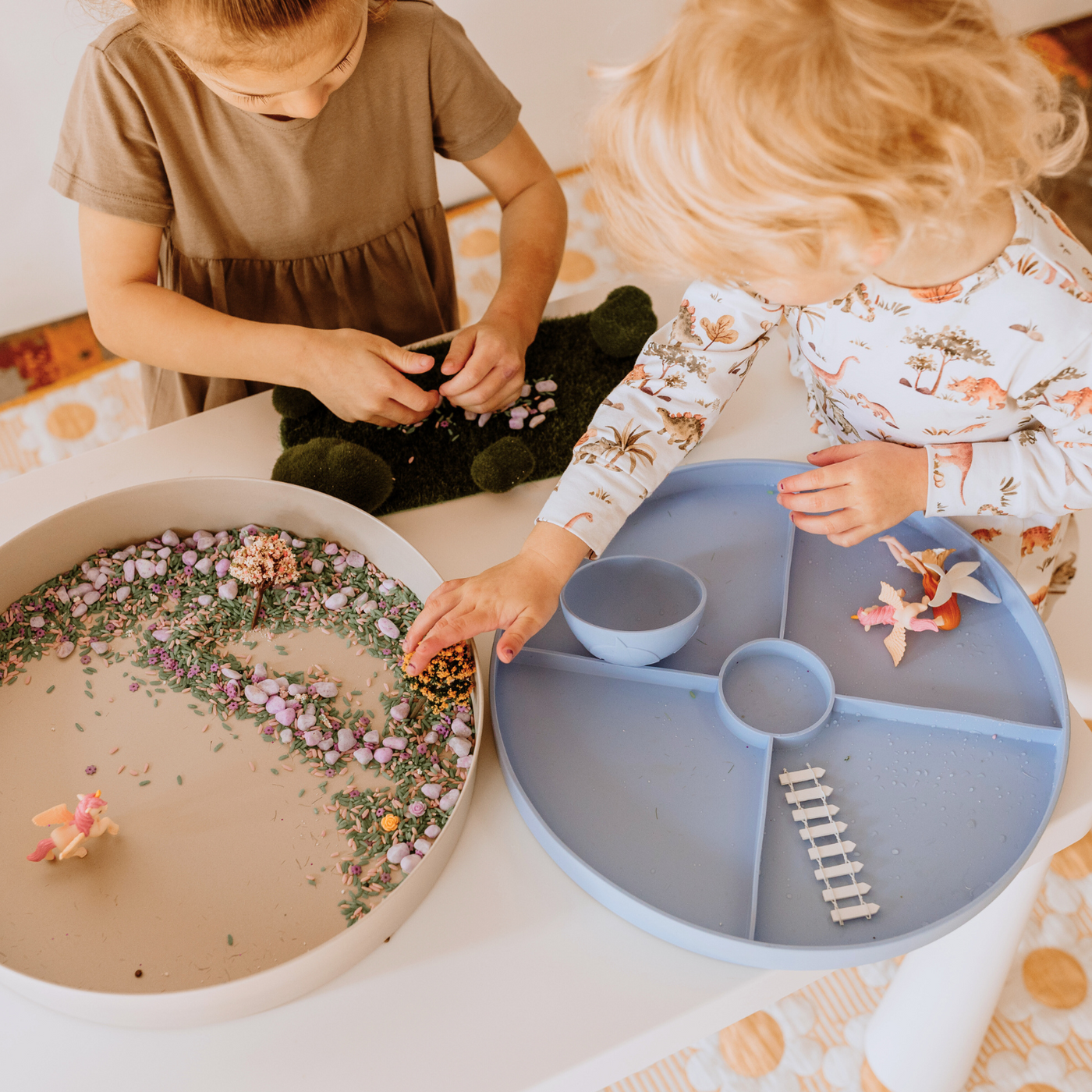 Jellystone Designs | Tray Play by Jellystone - Friends of K