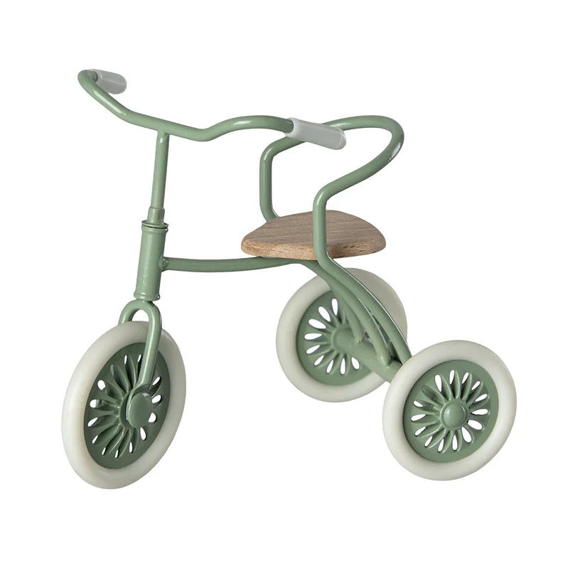 Abri a Tricycle Mouse Green 2024 by Maileg - Friends of K