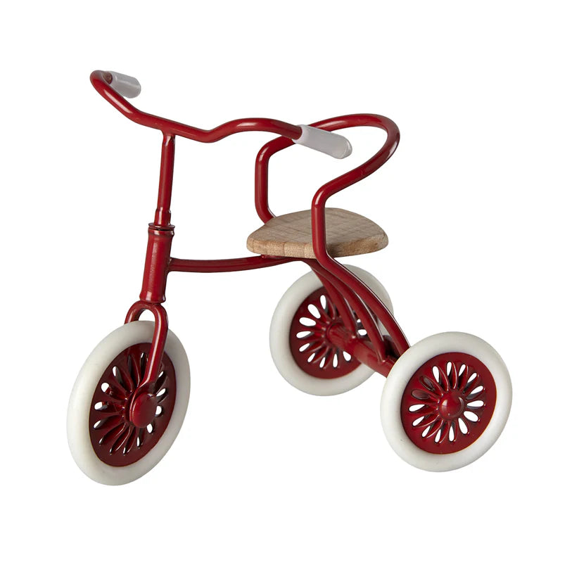 Abri a Tricycle Mouse Red 2024 by Maileg - Friends of K