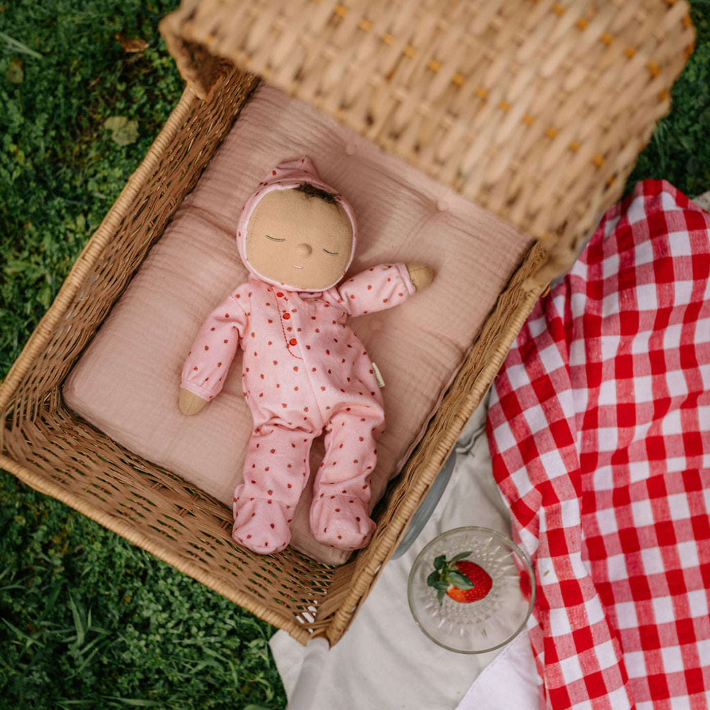 Olli Ella | Dozy Dinkum Pip Strawberry by Olli Ella - Friends of K