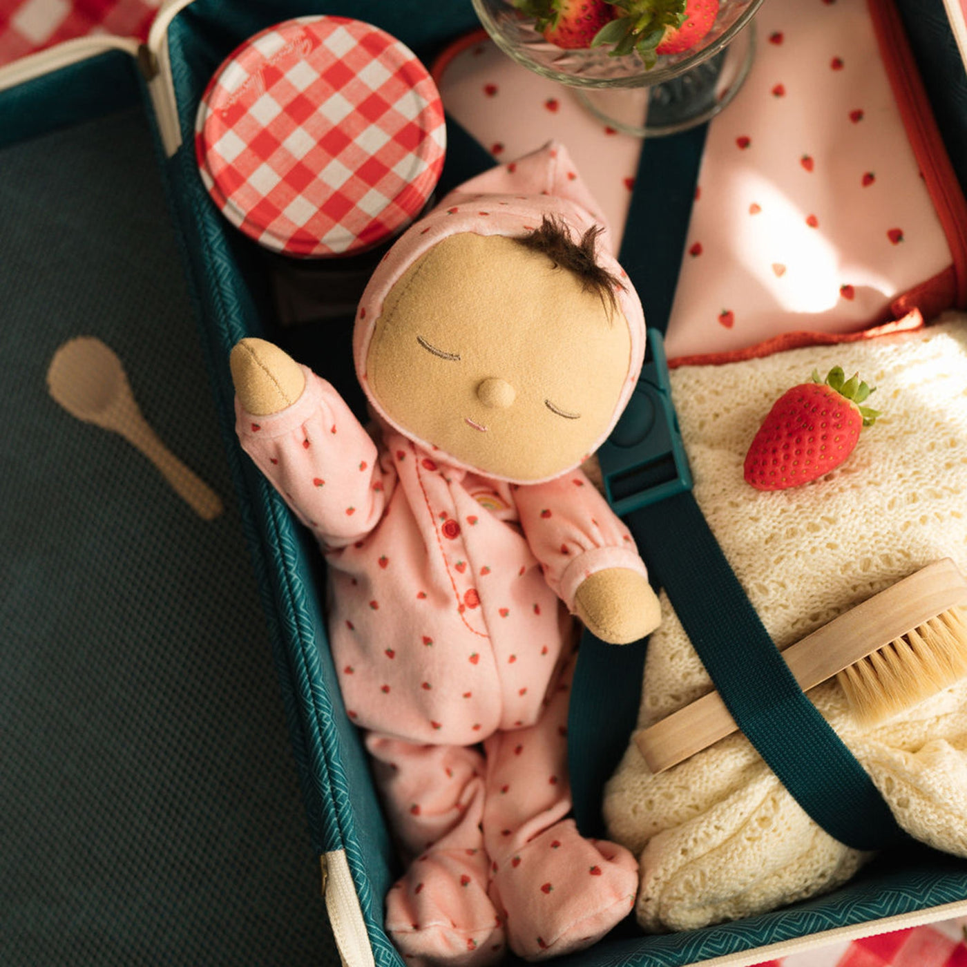 Olli Ella | Dozy Dinkum Pip Strawberry by Olli Ella - Friends of K