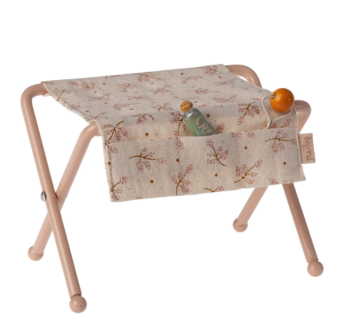 Nursery Table for Baby Mouse Rose (Spring/Summer 2023)
