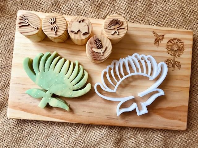 Waratah Bio Cutter by Beadie Bug Play - Friends of K