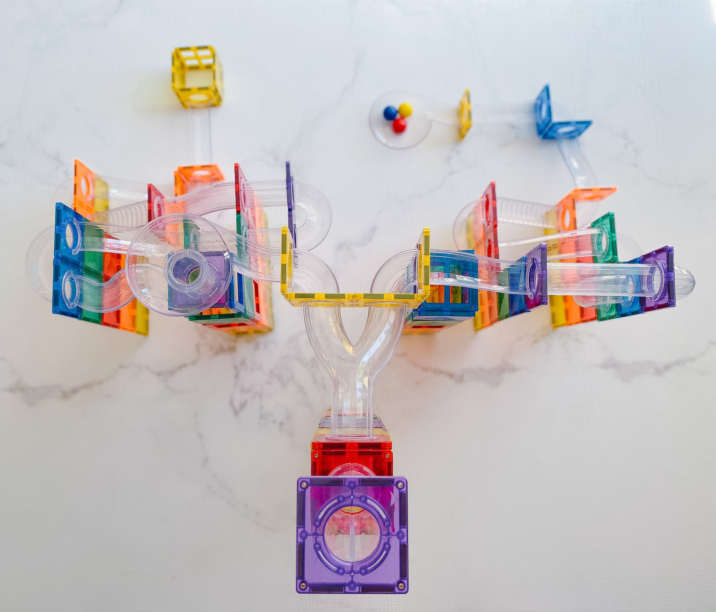 Connetix Tiles | Rainbow Ball Run Pack 92 pc (Damaged Box) by Connetix Magnetic Tiles - Friends of K