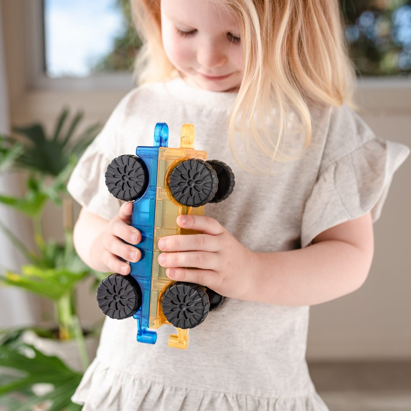 Connetix Tiles | Rainbow Car Pack 2pc by Connetix Magnetic Tiles - Friends of K