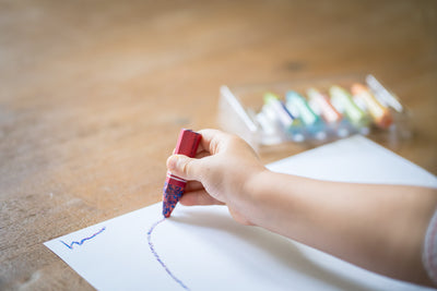 6 Multicoloured Flower Crayons by Djeco - Friends of K