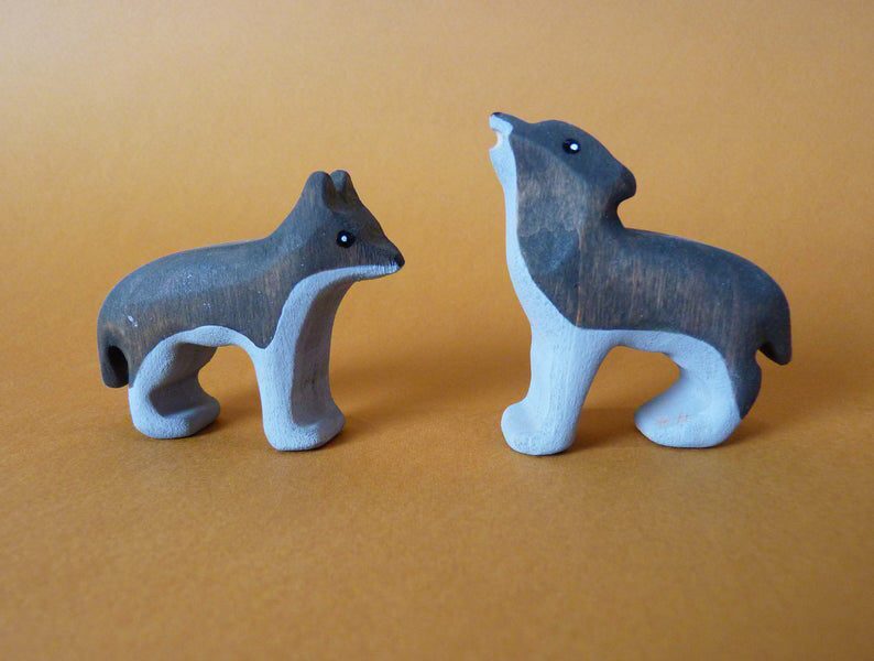 Wooden Wolf Set of 2 (Little Wolf - Howling and Standing) by Forest Melody - Friends of K