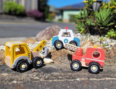 Calm & Breezy Fire Engine by Kaper Kidz - Friends of K