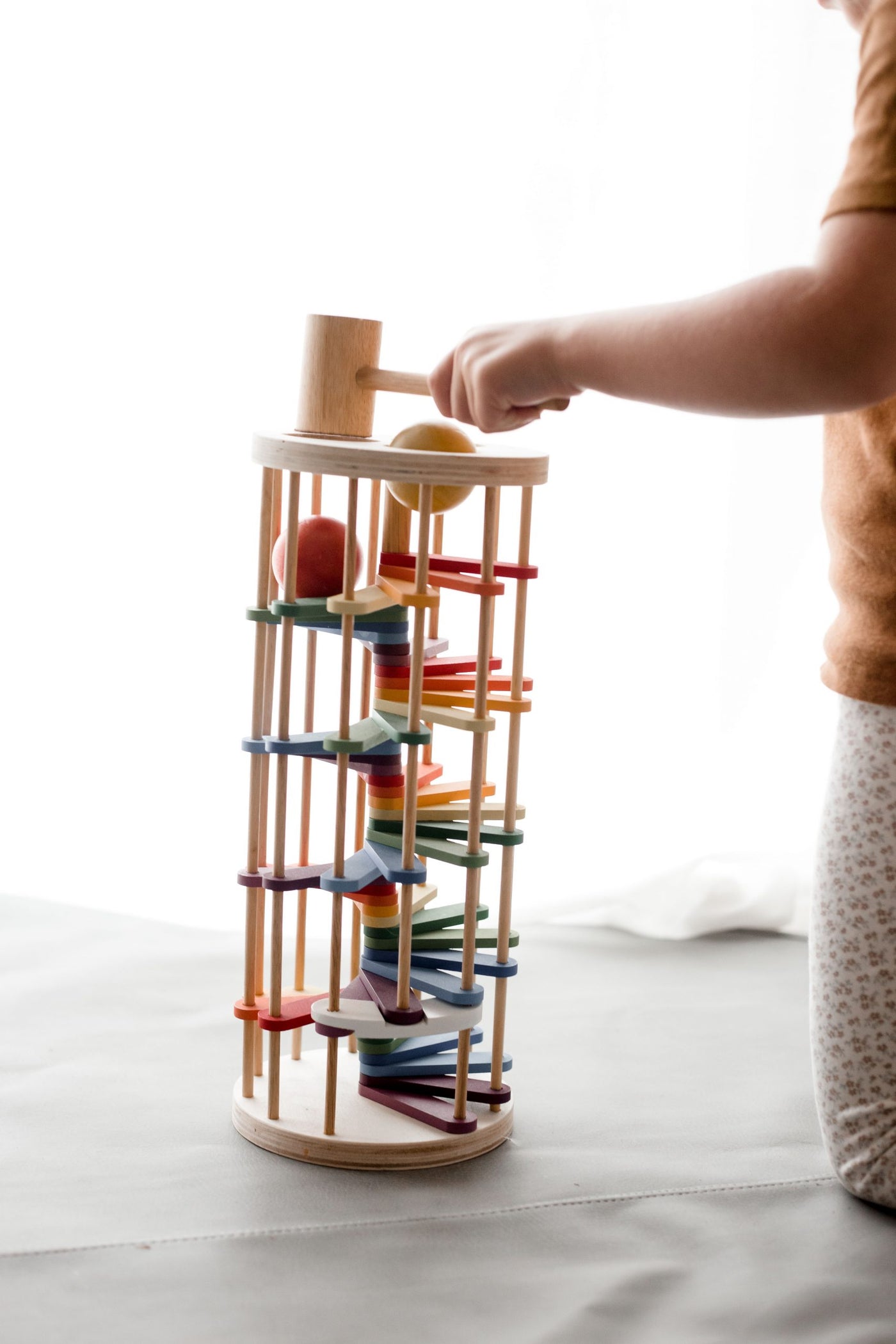 Pound a Ball Tower by QTOYS - Friends of K