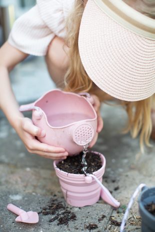 Scrunch Gardening Set by Scrunch Kids - Friends of K