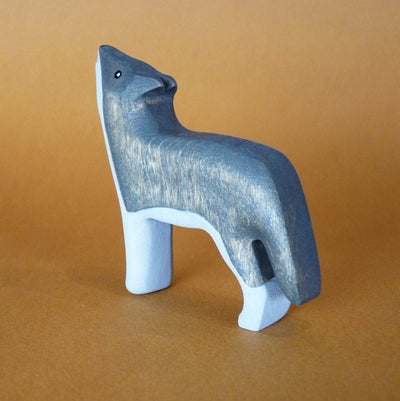 Wooden Wolf (Howling) by Forest Melody - Friends of K